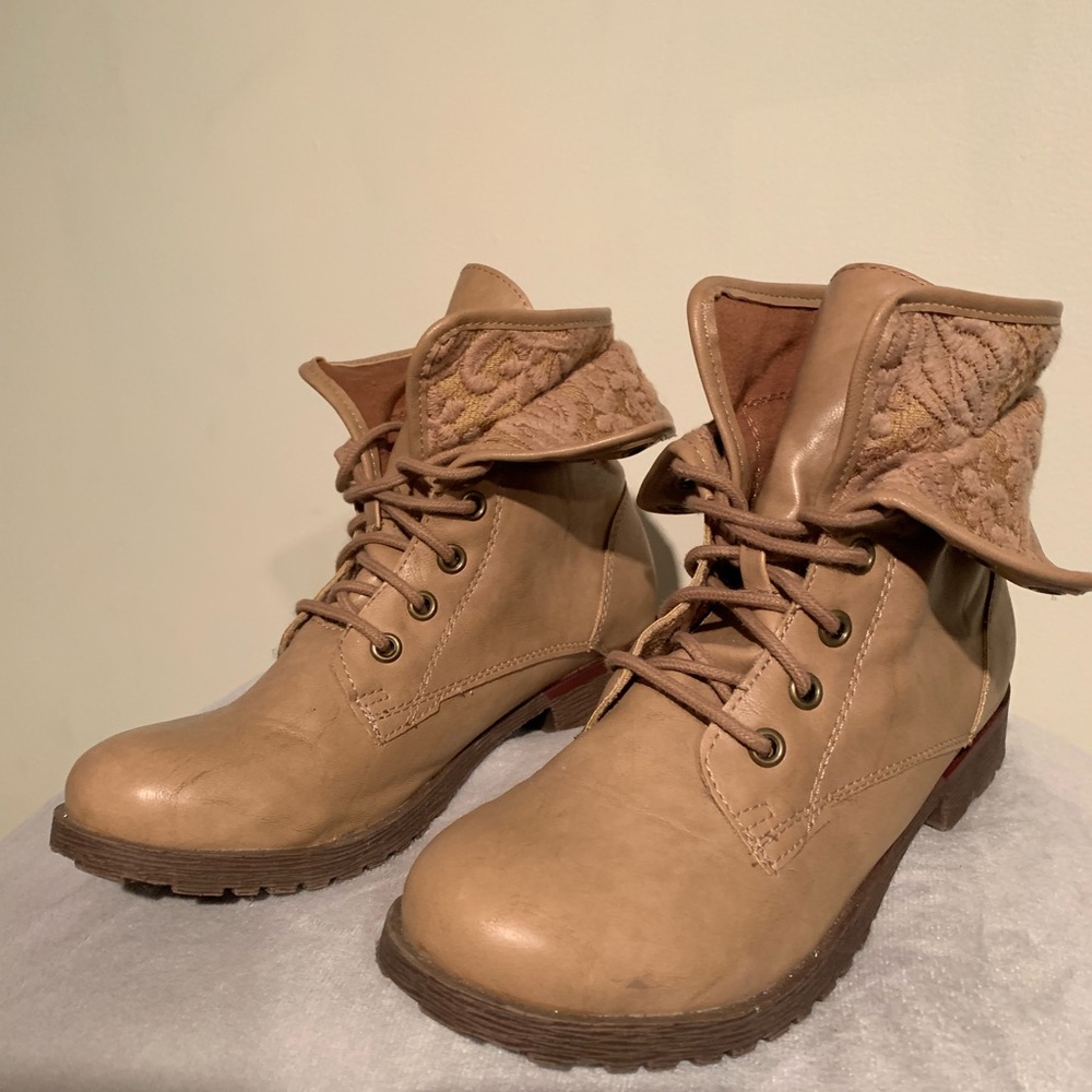 Low Candy & Rock dress boots size 7